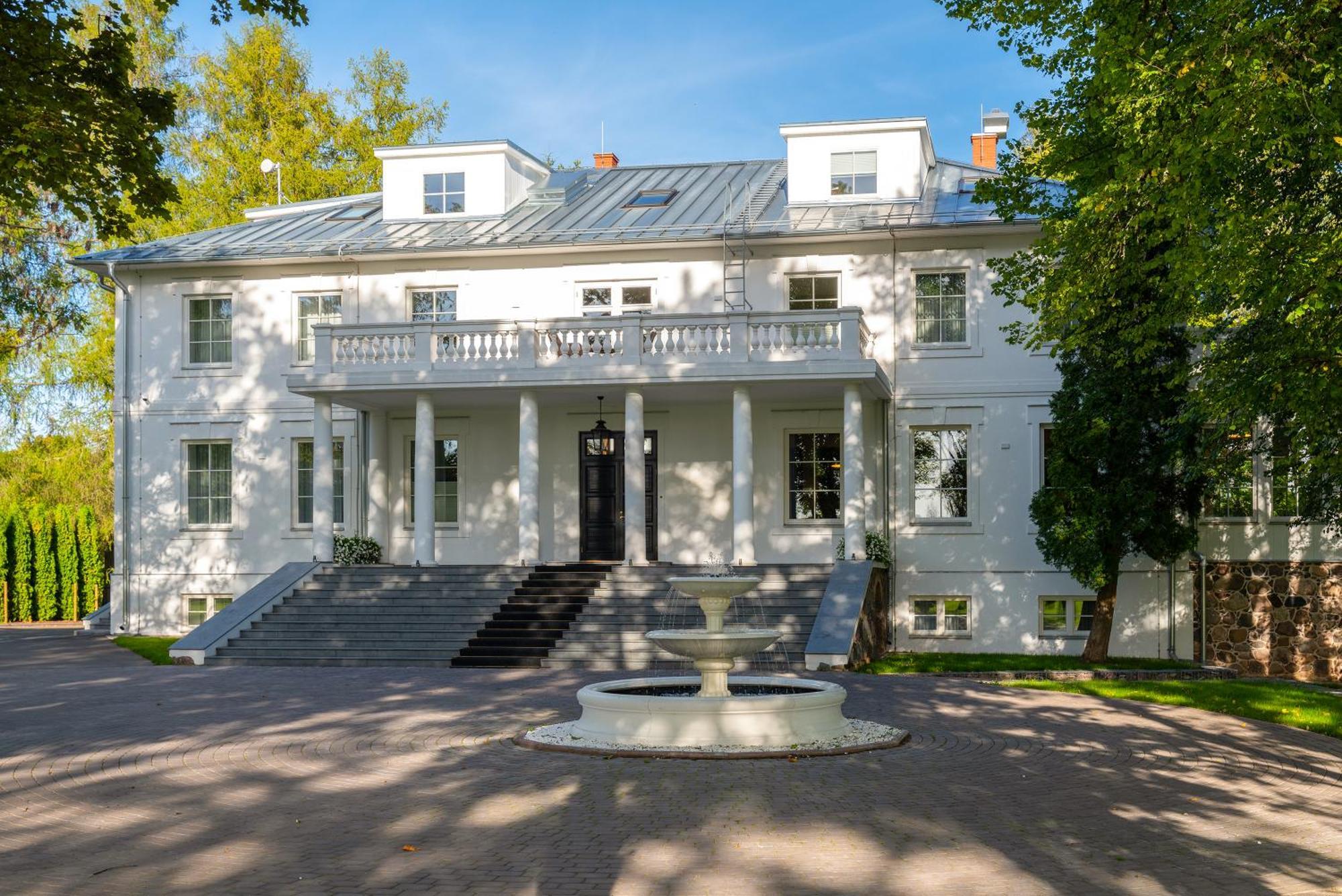 The Manor Sports & Spa Tõrve 外观 照片