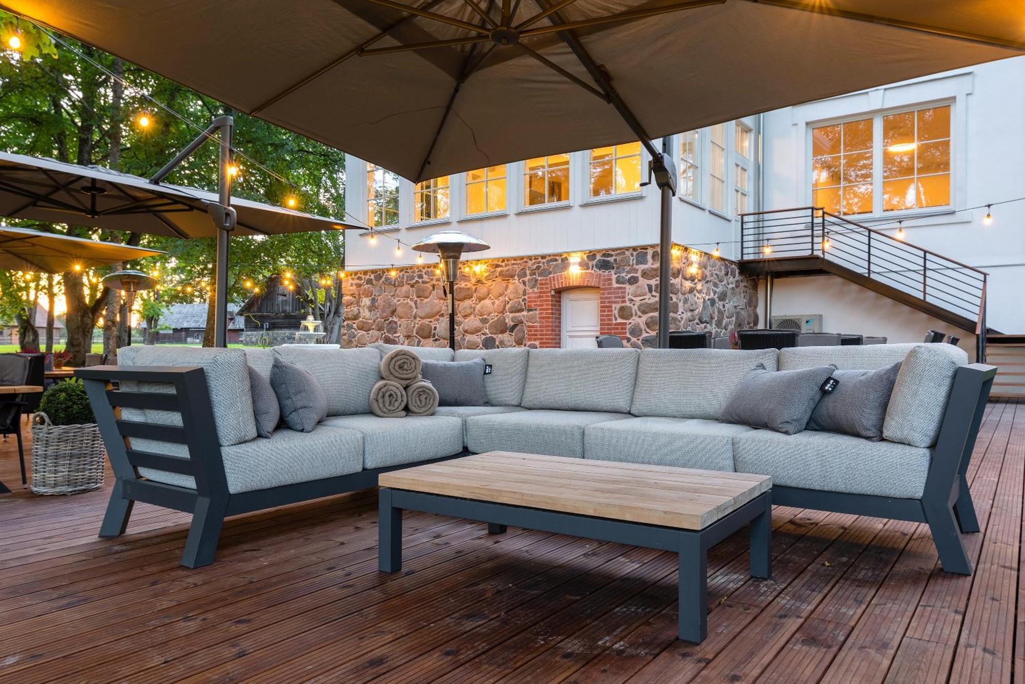 The Manor Sports & Spa Tõrve 外观 照片