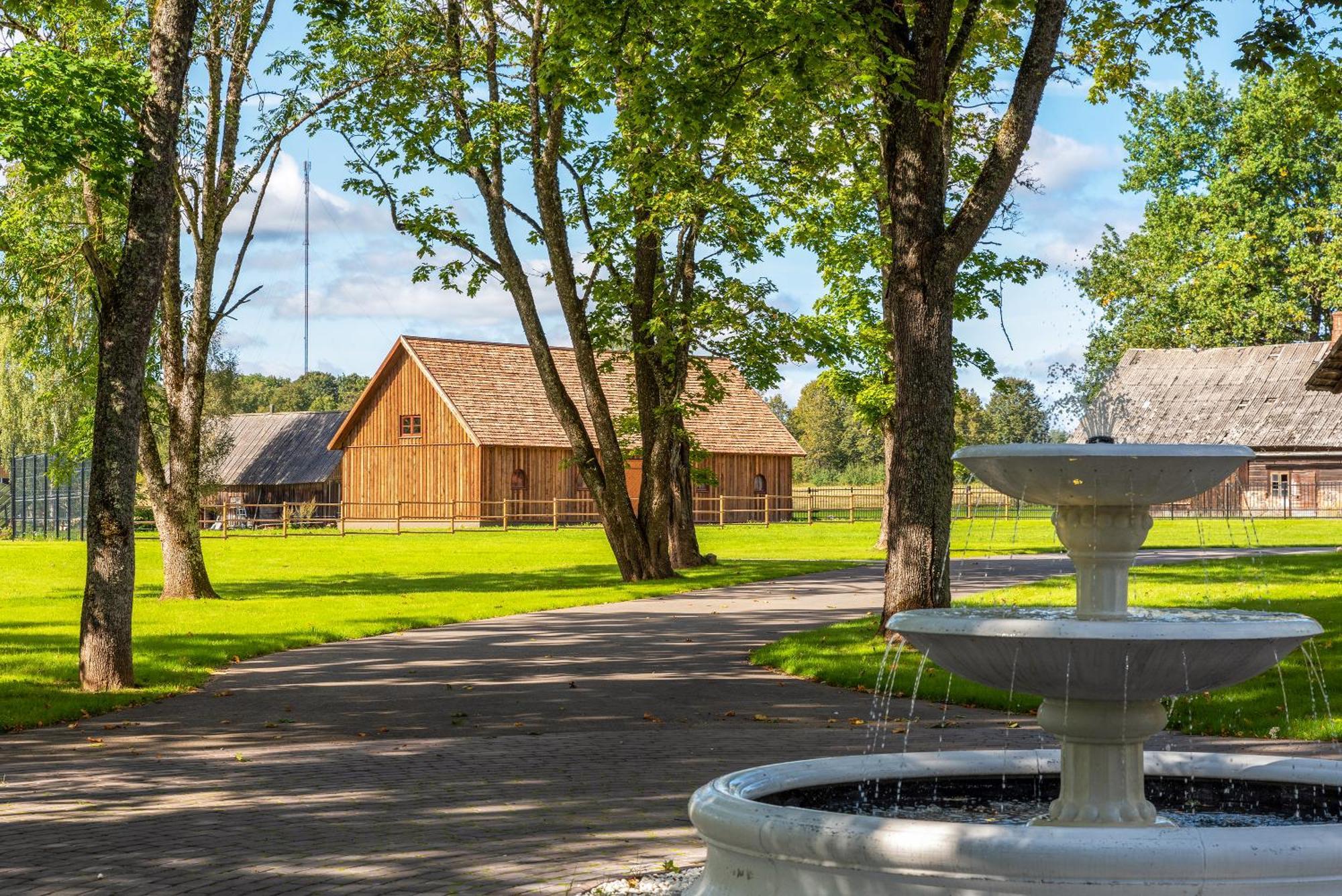 The Manor Sports & Spa Tõrve 外观 照片