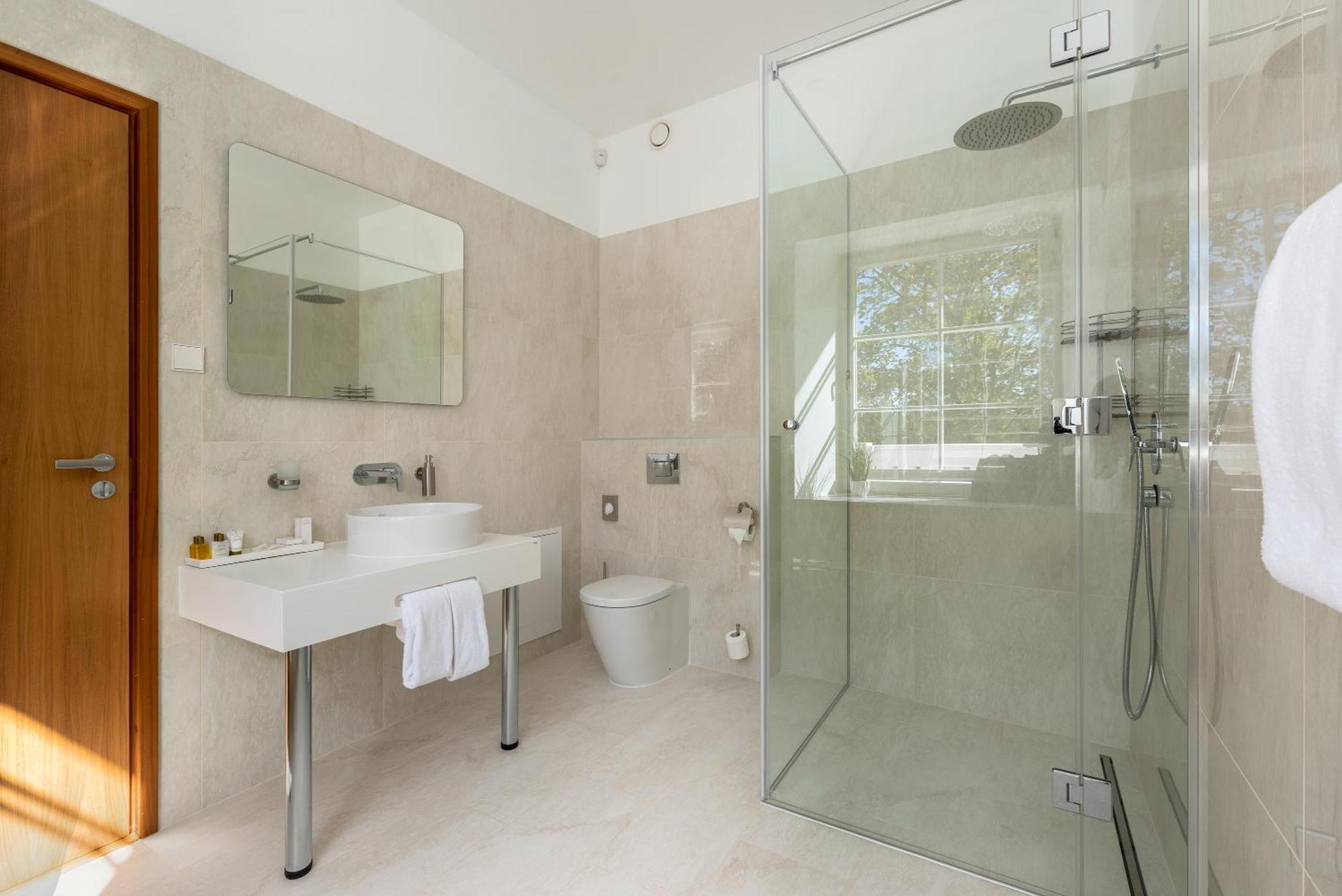 The Manor Sports & Spa Tõrve 外观 照片